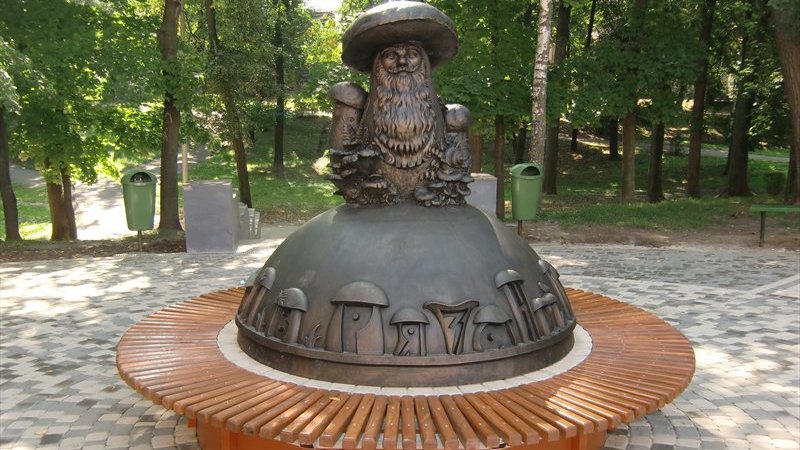 Грибы с глазами